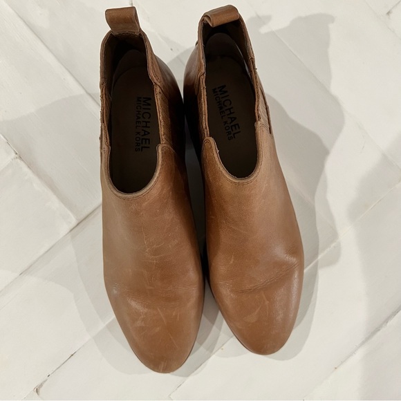 michael kors leather ankle boots | size 6 | brown/tan - Picture 5 of 8